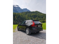 Bild 6: Volvo XC60 2.0 D4 Momentum AWD
