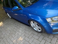 Bild 3: Skoda Octavia Combi 2.0 TDI 184 RS DSG