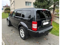 Bild 7: Dodge Nitro 2.8 CRD R/T