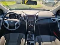 Bild 5: Hyundai i30 1.4 Comfort
