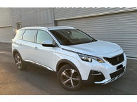Bild 2: Peugeot 5008 1.6 THP Allure