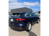 Bild 2: Jaguar F-Pace 2.0 T 250 Prestige AWD Bild 2: Jaguar F-Pace 2.0 T 250 Prestige AWD