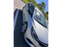 Bild 2: Opel Astra Sports Tourer 1.2 T Edition S/S