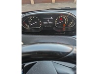 Bild 4: Peugeot 208 1.2 PureTech Allure S/S