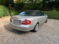 Bild 4: Mercedes-Benz CLK-Klasse A209 Cabriolet CLK 320 V6