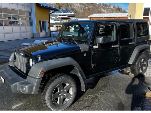 Jeep Wrangler 3.8 V6 Sahara Unlimited