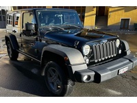 Bild 2: Jeep Wrangler 3.8 V6 Sahara Unlimited Bild 2: Jeep Wrangler 3.8 V6 Sahara Unlimited