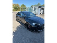 Bild 2: Audi RS3 Sportback 2.5 TFSI quattro S-Tronic Bild 2: Audi RS3 Sportback 2.5 TFSI quattro S-Tronic