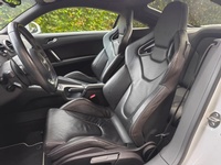 Bild 6: Audi TT RS Coupé 2.5 TFSI Plus quattro S-Tr. Bild 6: Audi TT RS Coupé 2.5 TFSI Plus quattro S-Tr.