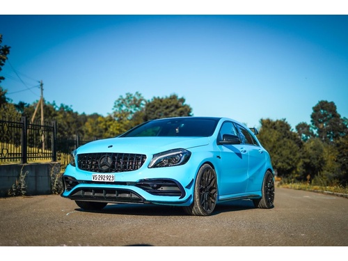 Mercedes-Benz A-Klasse W176 A 45 AMG 4m