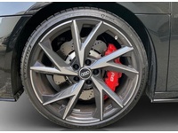 Bild 5: Audi R8 Coupé 5.2 FSI V10 quattro S-Tronic Bild 5: Audi R8 Coupé 5.2 FSI V10 quattro S-Tronic