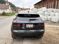 Bild 4: Jaguar E-Pace 1.5 T 300e R-Dynamic SE AWD Bild 4: Jaguar E-Pace 1.5 T 300e R-Dynamic SE AWD