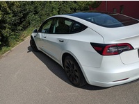 Bild 2: Tesla Model 3 Long Range D