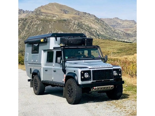 Land Rover Defender 130 TD4 mit Aufbau Land Rover Defender 130 TD4 mit Aufbau