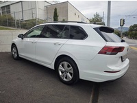 Bild 2: VW Golf VIII Variant 1.0 eTSI Life DSG