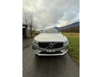 Bild 3: Volvo XC60 2.0 B4 MH Inscription AWD