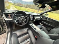 Bild 4: Volvo XC60 2.0 B4 MH Inscription AWD