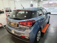 Bild 3: Hyundai i20 1.2 Pica