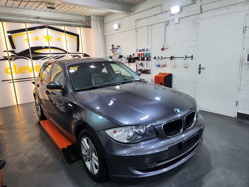 BMW 1er Reihe E87 120i BMW 1er Reihe E87 120i