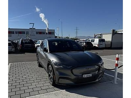 Ford Mustang Mach-E Premium AWD