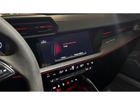 Bild 6: Audi RS3 Sportback 2.5 TFSI quattro S-Tronic Bild 6: Audi RS3 Sportback 2.5 TFSI quattro S-Tronic