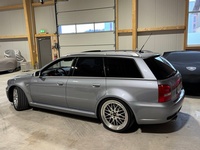 Bild 2: Audi RS4 Avant 2.7 V6 Biturbo quattro