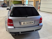 Bild 5: Audi RS4 Avant 2.7 V6 Biturbo quattro