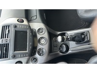 Bild 5: Toyota RAV4 2.2 D-4D 177 Linea Luna