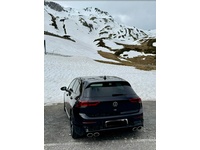 Bild 6: VW Golf VIII 2.0 TSI R DSG 4motion Bild 6: VW Golf VIII 2.0 TSI R DSG 4motion