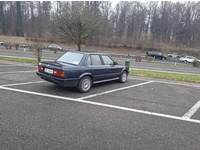 Bild 2: BMW E30 325iX
