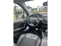 Bild 4: Peugeot 208 1.2 PureTech GT Line S/S