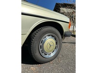 Bild 7: Mercedes-Benz W123 230 E