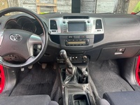 Bild 5: Toyota Hilux Double Cab.-Pick-up 3.0-4D Linea Sol