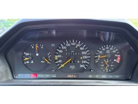 Bild 9: Mercedes-Benz A124 Cabriolet 300 CE-24 Bild 9: Mercedes-Benz A124 Cabriolet 300 CE-24