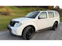 Bild 2: Nissan Pathfinder 2.5 dCi Platinum