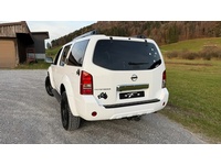Bild 3: Nissan Pathfinder 2.5 dCi Platinum
