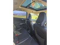 Bild 6: Volvo XC60 2.4 D5 Momentum AWD