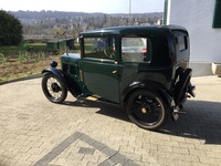 Bild 2: Austin Seven Saloon