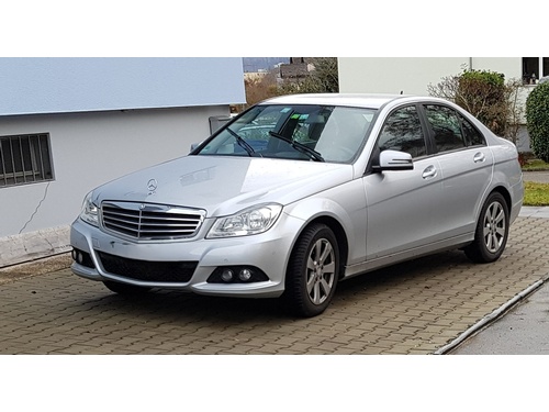 Mercedes-Benz C-Klasse W204 C 200 CDI BlueEF