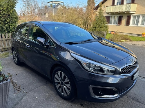Kia Cee`d Sportswagon 1.6 GDi Swiss Champion