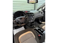 Bild 3: Kia Cee`d Sportswagon 1.6 GDi Swiss Champion