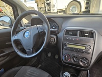 Bild 6: Fiat Grande Punto 1.4 8V 77 Emotion