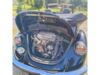 Bild 9: VW Käfer 1303 Cabrio mit Queck Wohnanhänger