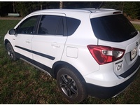 Bild 2: Suzuki SX4 S-Cross 1.6 TD Sergio Cellano Top 4x4