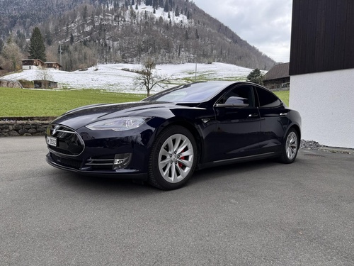 Tesla Model S 85 Performance D