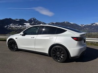 Bild 3: Tesla Model Y Performance D