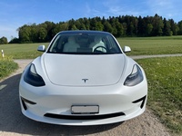 Bild 2: Tesla Model 3 Standart Range Plus Bild 2: Tesla Model 3 Standart Range Plus