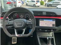 Bild 9: Audi RS Q3 Sportback 2.5 TFSI quattro S-Tronic Bild 9: Audi RS Q3 Sportback 2.5 TFSI quattro S-Tronic