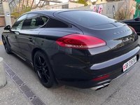 Bild 4: Porsche Panamera 4.8 V8 Turbo PDK