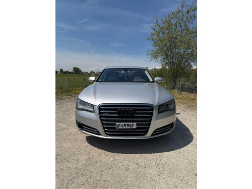Audi A8 4.2 V8 FSI quattro T-Tronic Audi A8 4.2 V8 FSI quattro T-Tronic